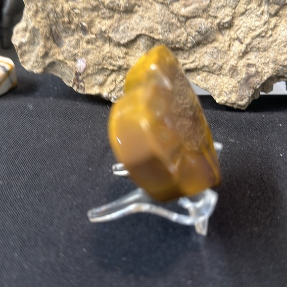 Mookaite heart crystal brown & mustard from Australia - Picture 2 of 3